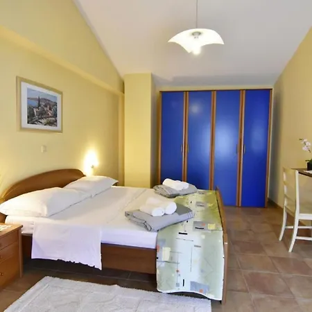 Apartment Fiorela 2 By Interhome *