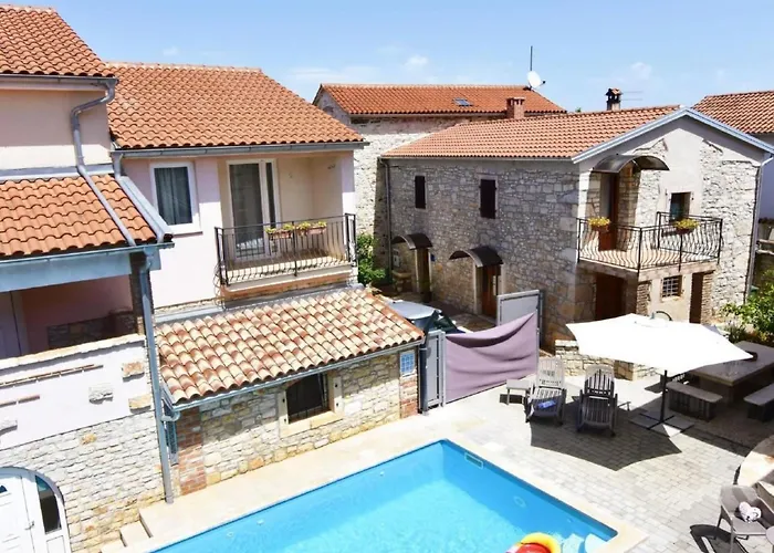 Fiorela 2 By Interhome * Porec