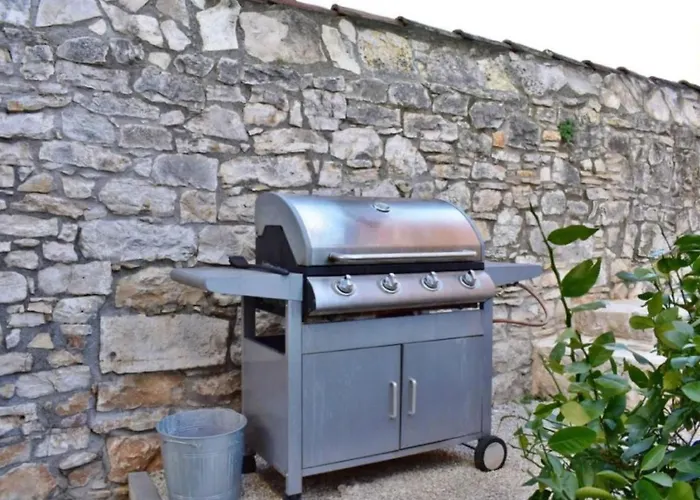 Fiorela 2 By Interhome * Porec