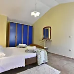 Fiorela 2 By Interhome *