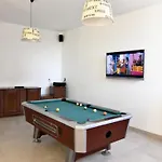 Fiorela 2 By Interhome *