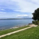 Fiorela 2 By Interhome *