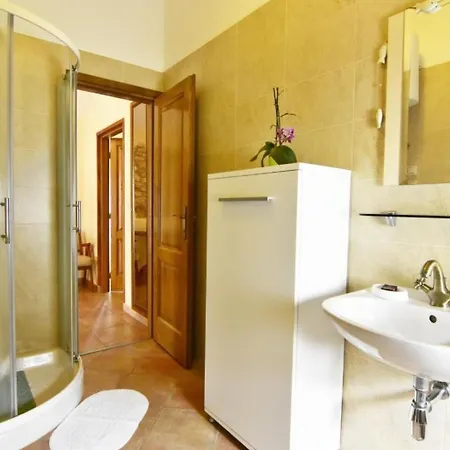 Fiorela 2 By Interhome Appartamento *