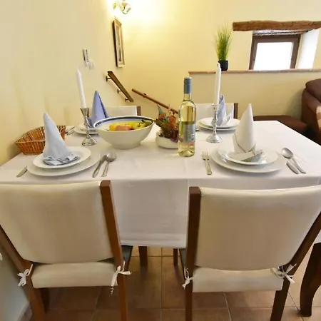 Fiorela 2 By Interhome Apartmán Poreč