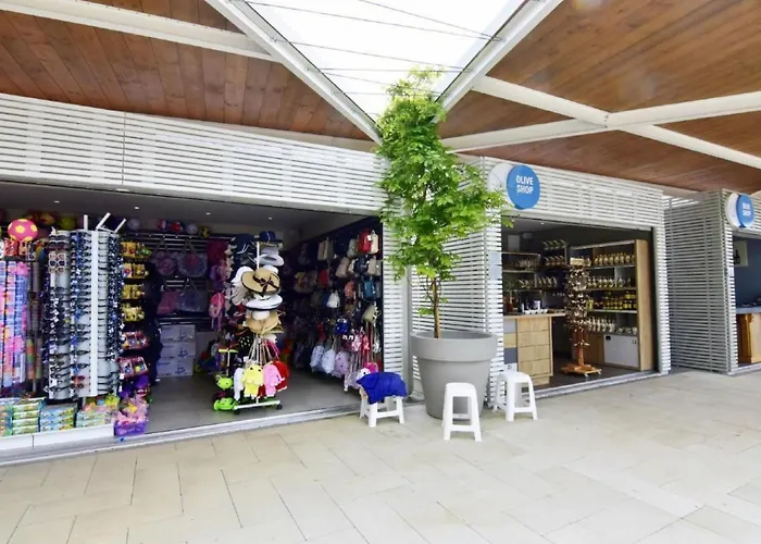 Fiorela 2 By Interhome Poreč